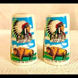 Vintage Western States Tourist Sights Ceramic Salt & Pepper Shakers Gilded Japan